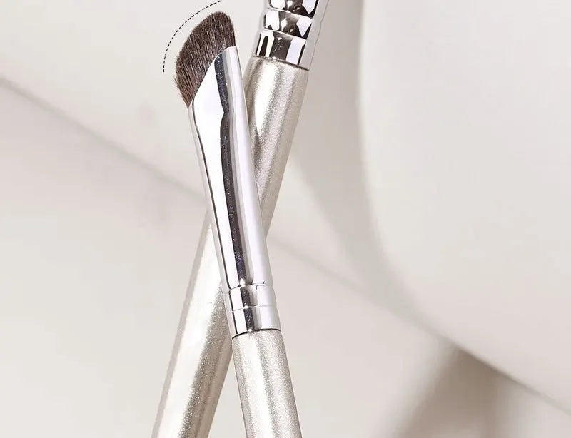 Nose Contour Brush Flat Nose Contour Brush Angled Contour – Beyond Beauty
